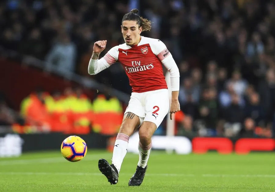 Héctor Bellerín s&rsquo;incruste sur une photo de supporters d&rsquo;Arsenal