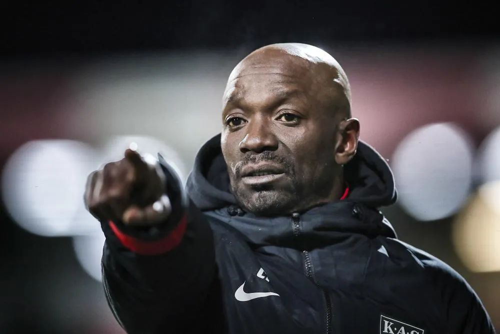 Claude Makélélé devient conseiller technique à Chelsea