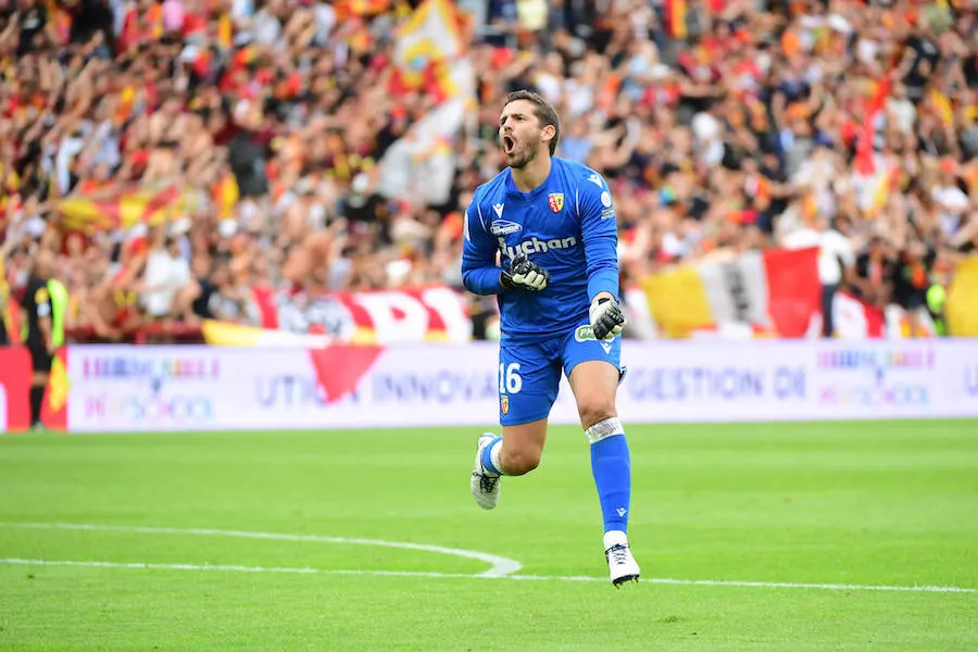 Lens s&rsquo;offre Guingamp sur le tard