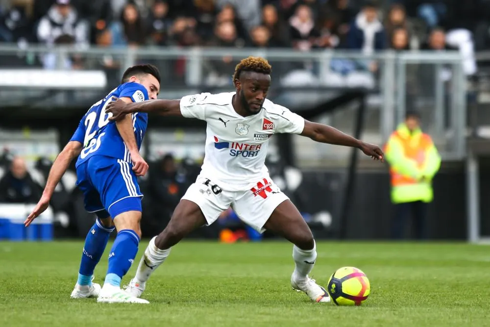 Steven Mendoza victime d’une attaque à main armée en Colombie