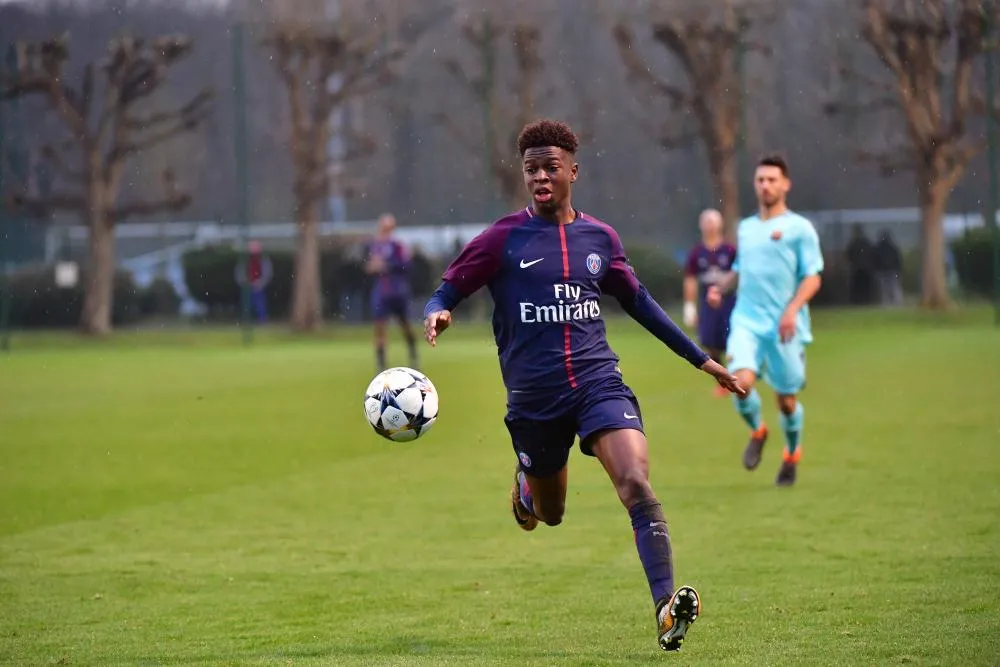Un jeune espoir du PSG file à Brighton