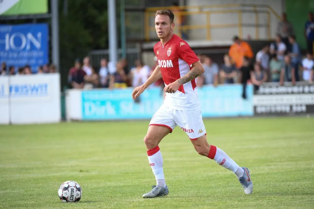 Irvin Cardona s’engage avec Brest