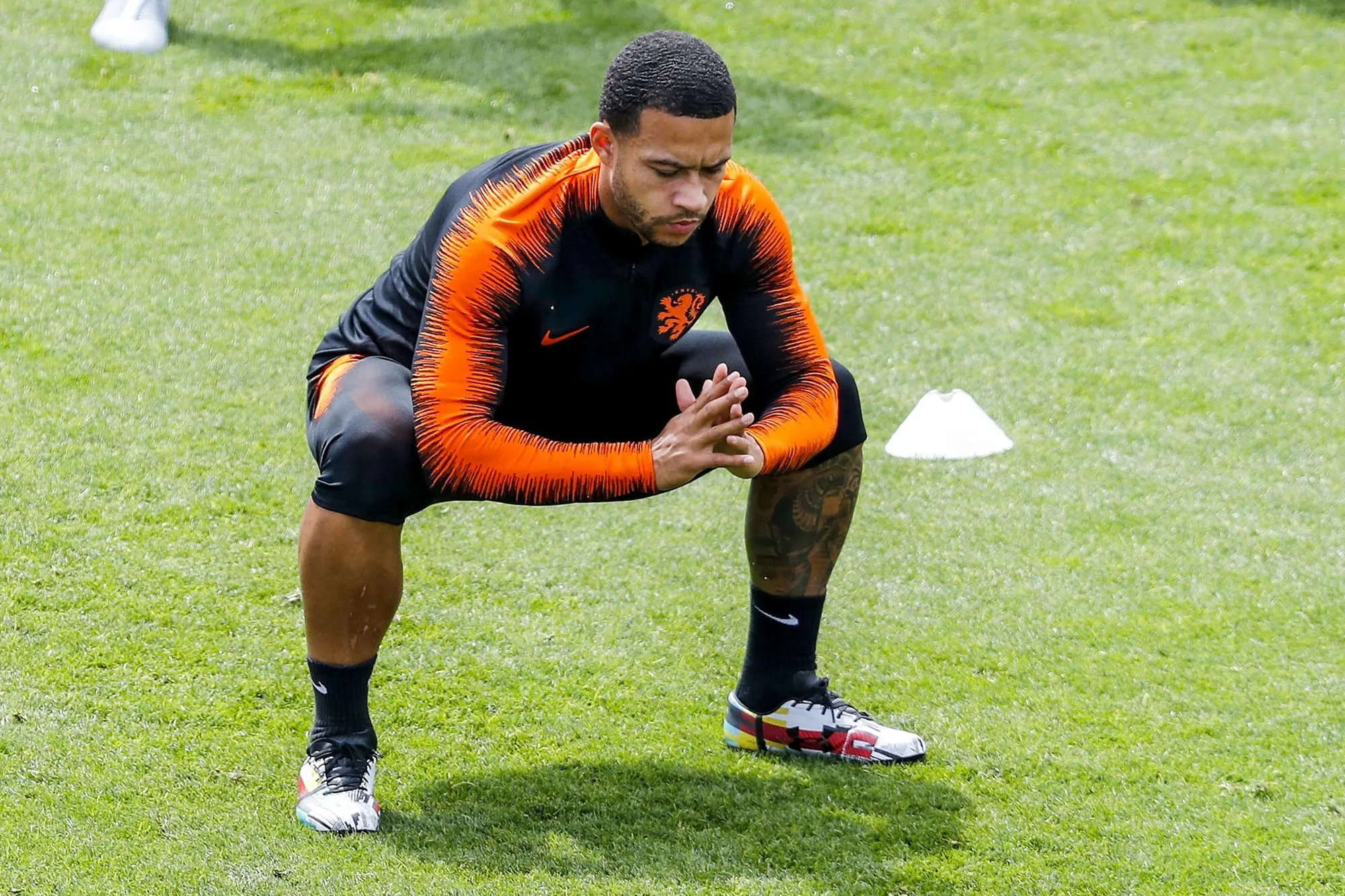 Memphis Depay dévoile un nouveau single