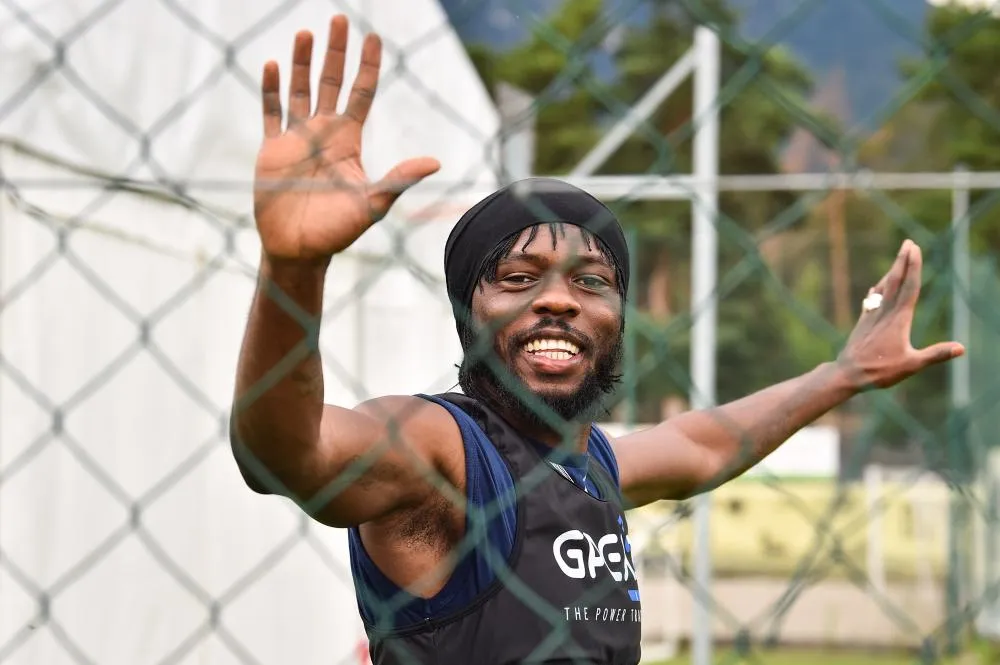 Gervinho se fait afficher par une ancienne copine