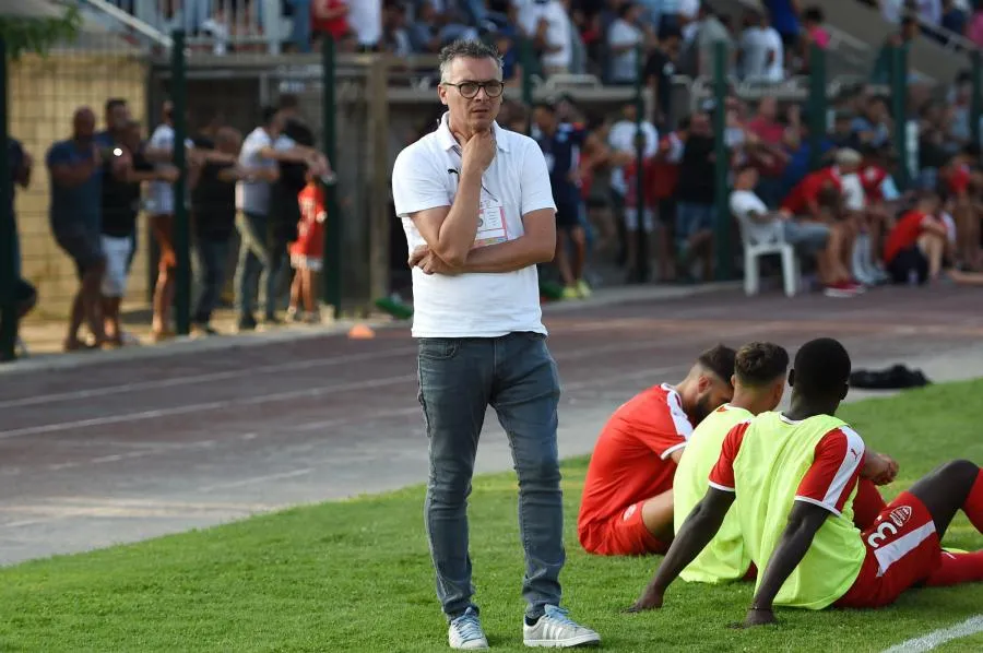 Un mois après son départ, le directeur sportif Laurent Boissier revient à Nîmes