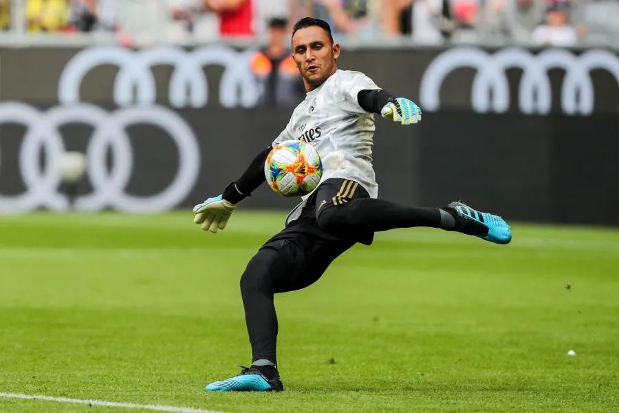 Keylor Navas se rapproche du PSG