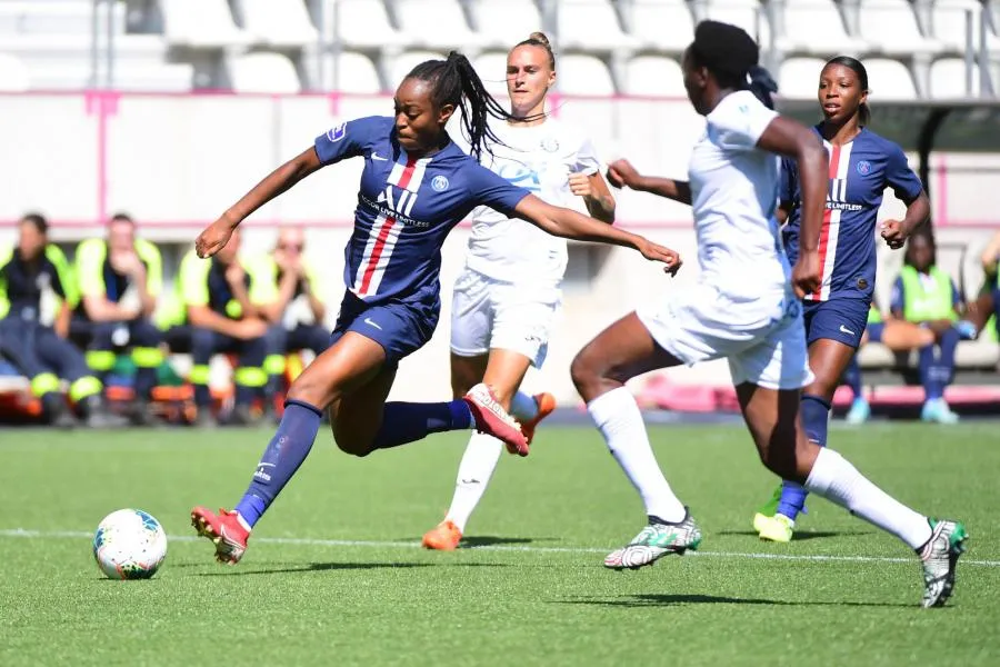 D1 Féminine : deux cartons et des leçons