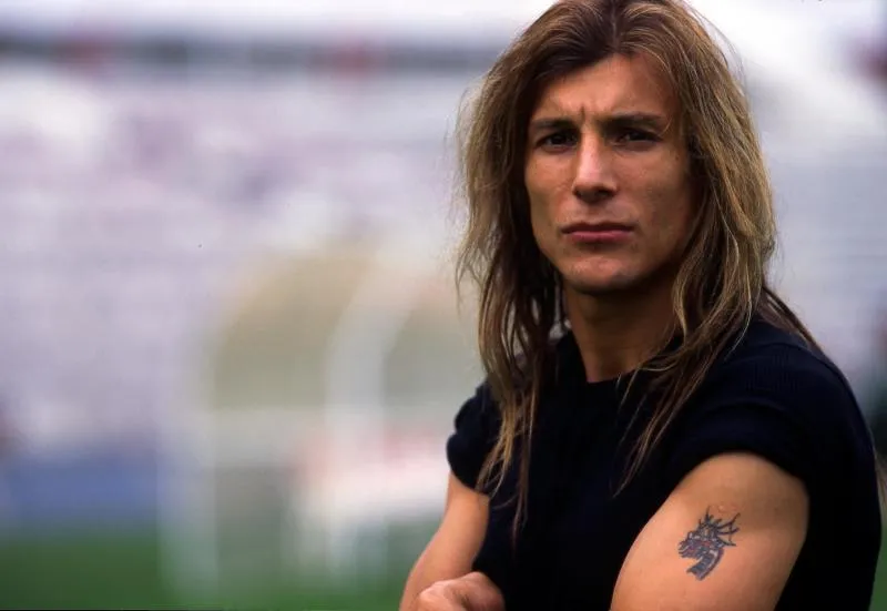 Caniggia accusé par sa femme de se droguer avec une prostituée