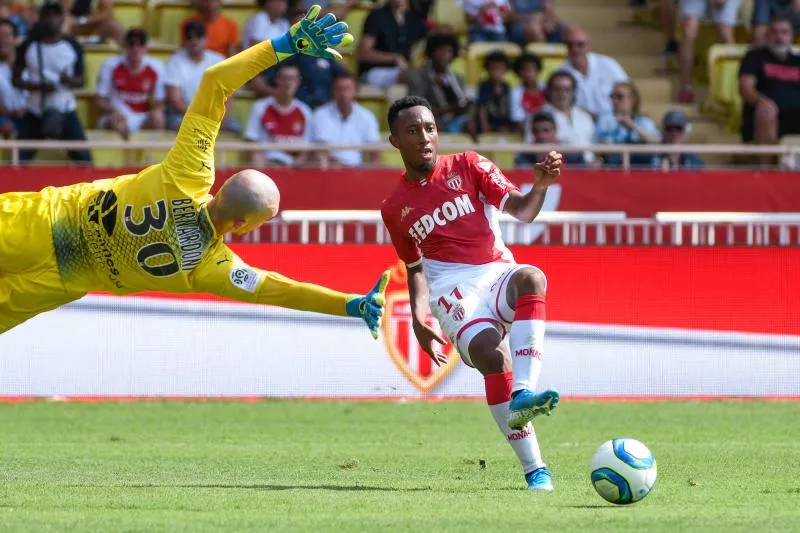 Monaco laisse filer deux points contre Nîmes