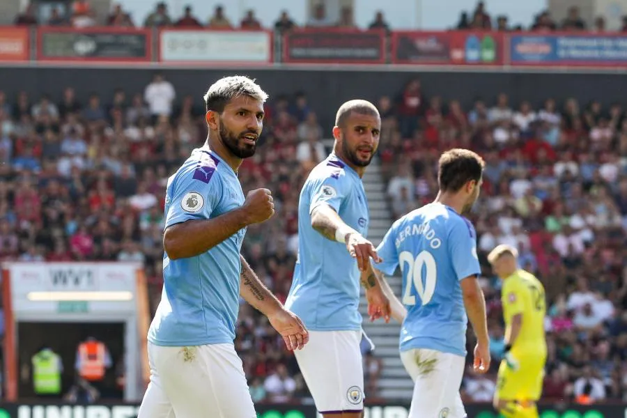 City profite du soleil à Bournemouth