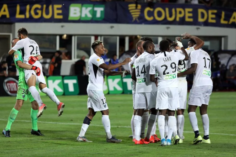 Coupe de la Ligue : ça passe pour Lens, Le Mans, Nancy, Niort, Paris et Bourg