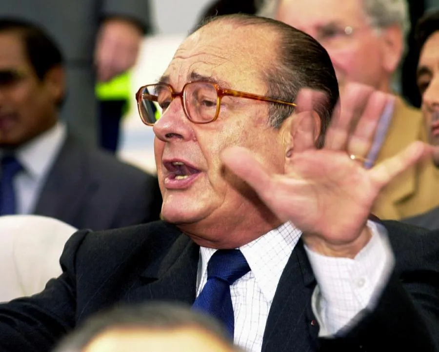 Une minute de recueillement pour Jacques Chirac sur tous les stades ce week-end