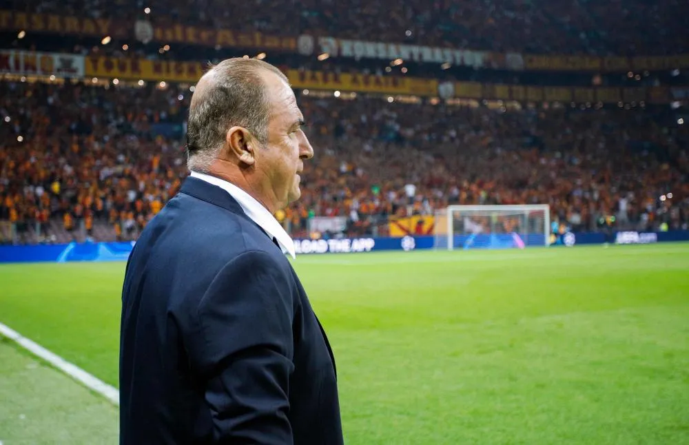 Fatih Terim «<span style="font-size:50%">&nbsp;</span>félicite son équipe<span style="font-size:50%">&nbsp;</span>» malgré la défaite face au PSG