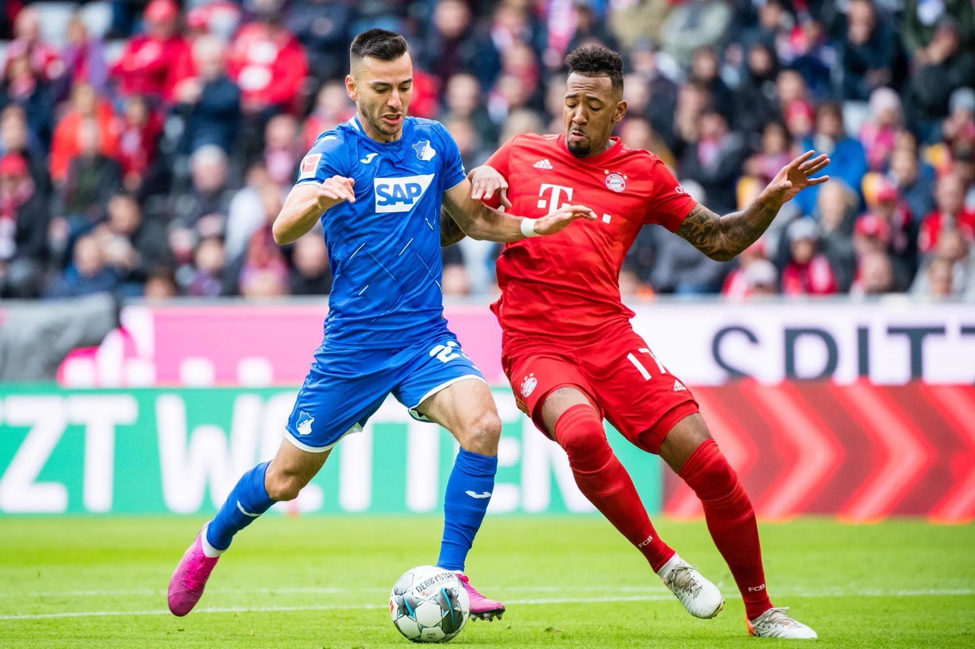 Adamyan fait chuter le Bayern et Fribourg résiste à Dortmund