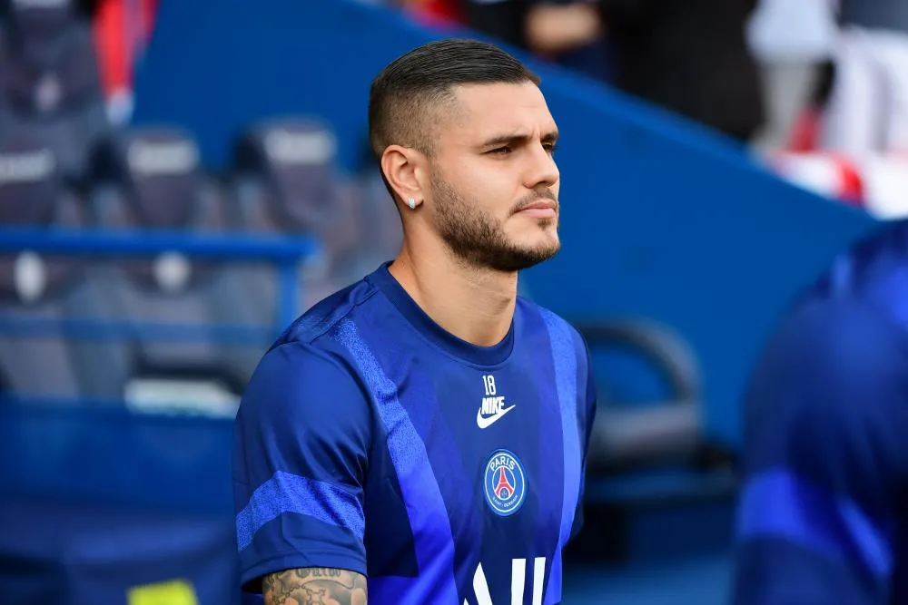 Découvrez sur quel engin incroyable Icardi a découvert Paris !