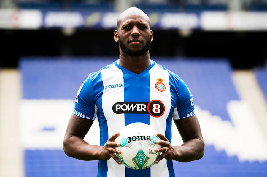 Michaël Ciani annonce sa retraite