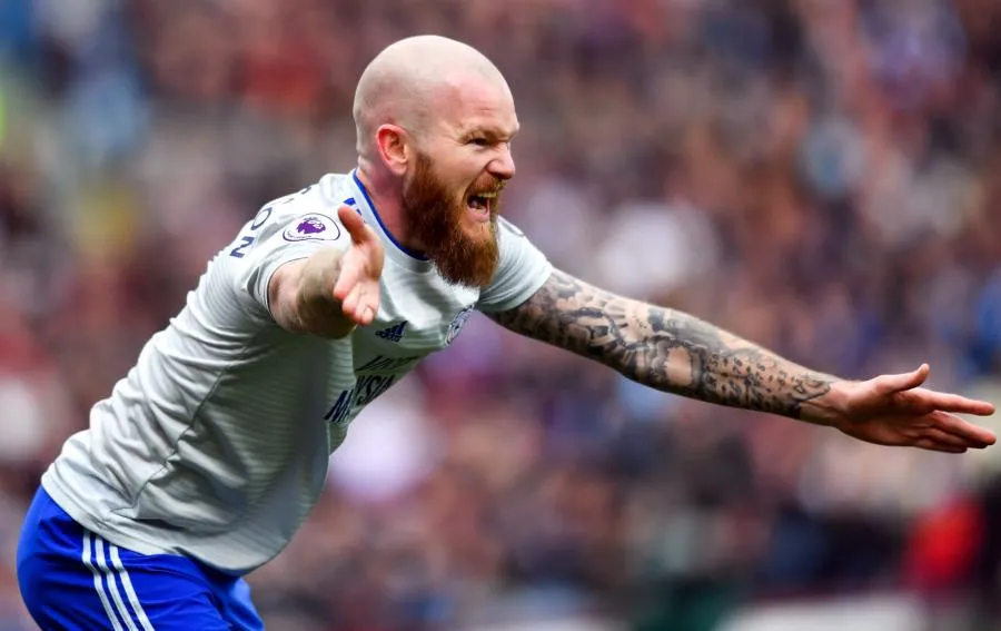 Aron Gunnarsson, capitaine de l&rsquo;Islande, forfait contre les Bleus