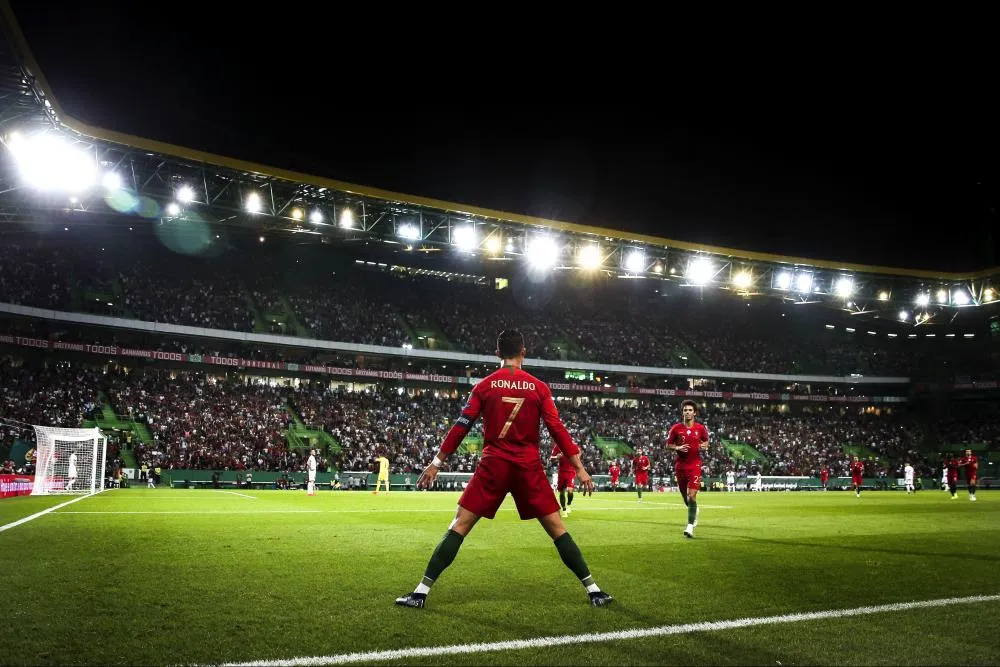 Cristiano Ronaldo : «<span style="font-size:50%"> </span>Je ne chasse pas les records, ce sont eux qui me trouvent<span style="font-size:50%"> </span>»
