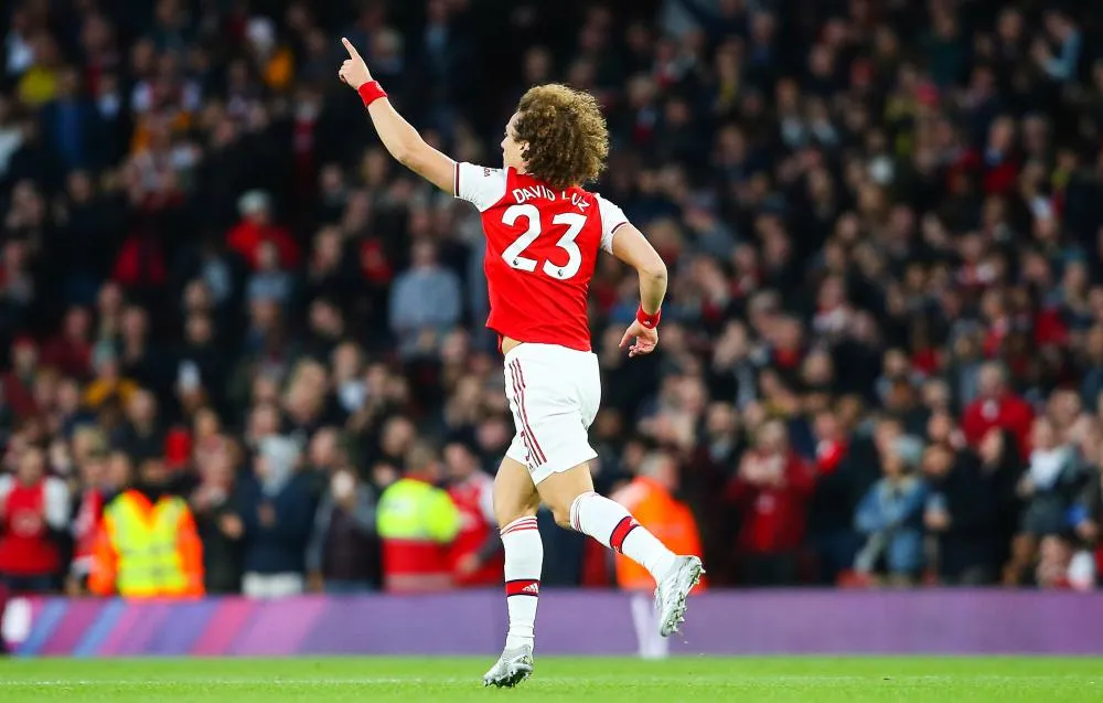 Une ancienne Miss France raconte avoir été lourdement draguée par David Luiz