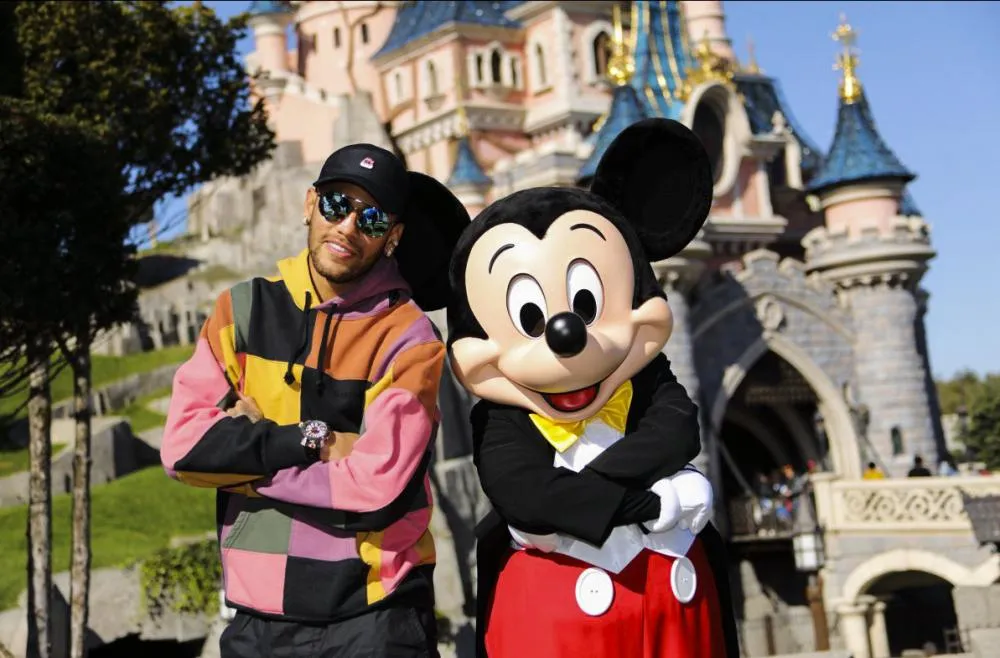 Le président de Brest compare le PSG à Céline Dion