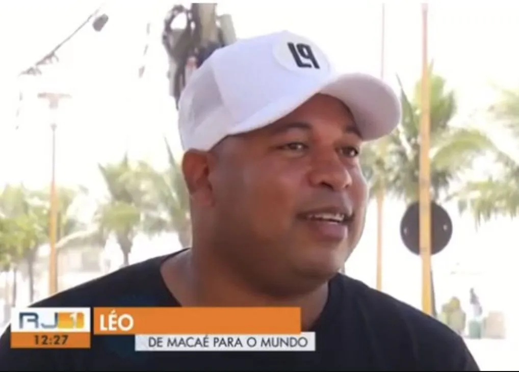 Adriano, crachat et Égypte : la folle histoire de Leo Macae