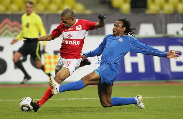 Isaac Okoronkwo, super désert eagle