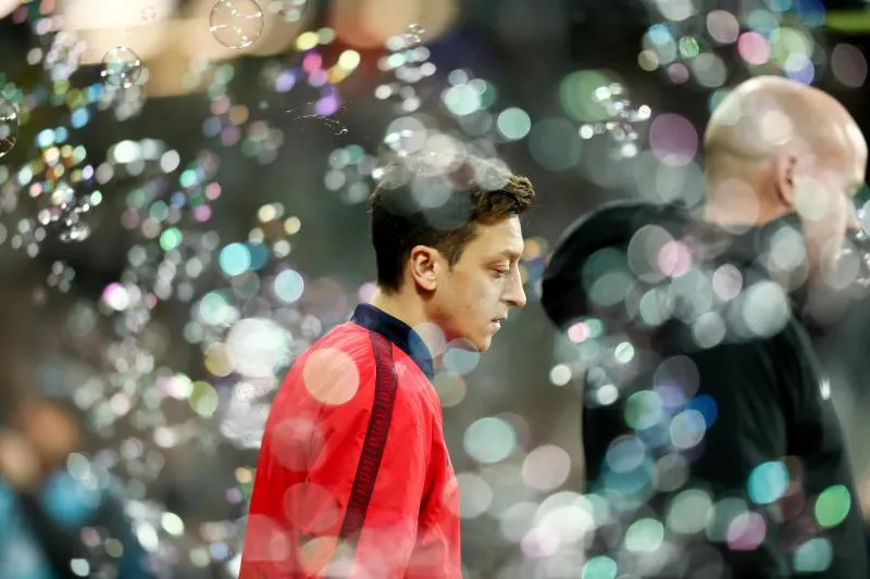 Mesut Özil soutient les Ouïghours en Chine