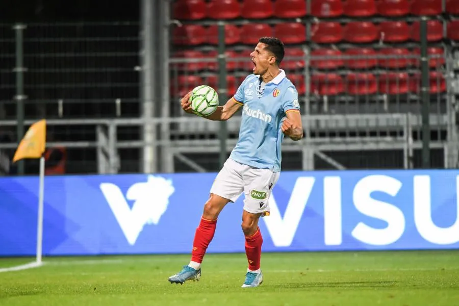 Lens renverse Ajaccio