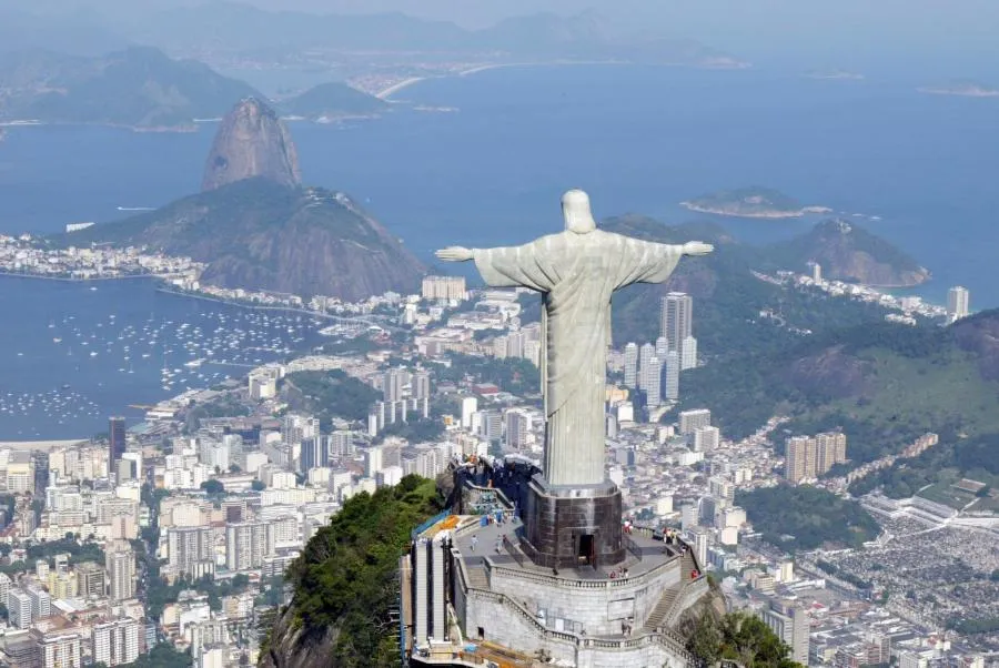 Le Christ Rédempteur aux couleurs de Flamengo