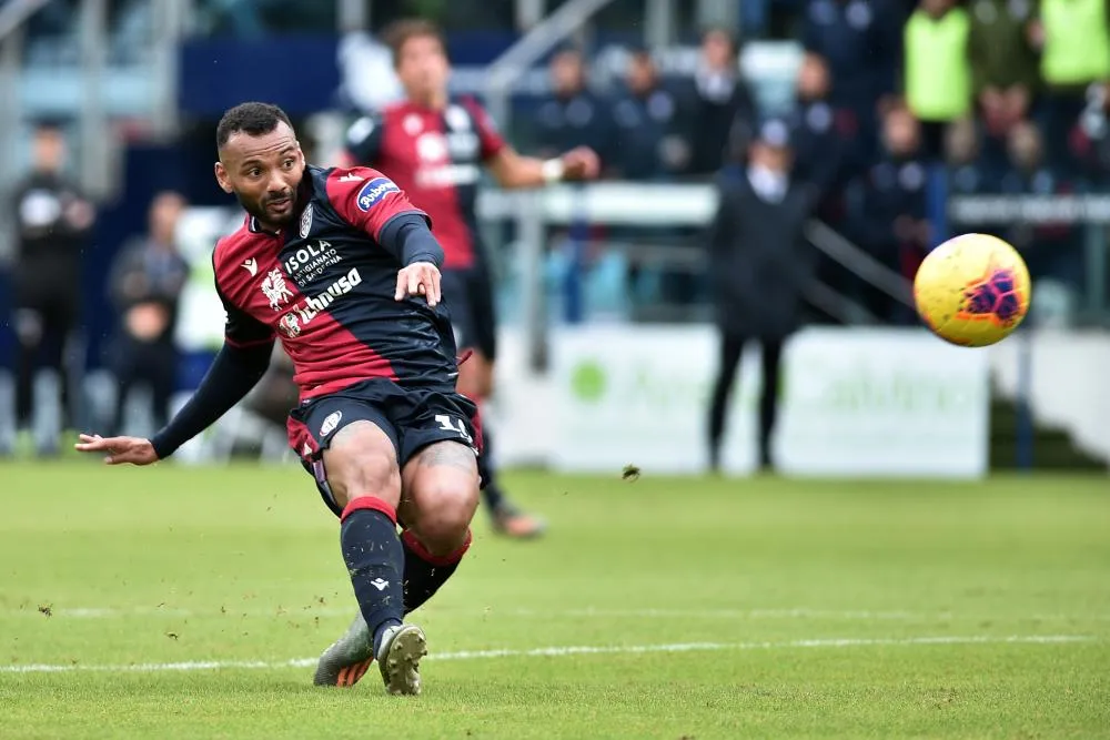 Lecce accroche Cagliari