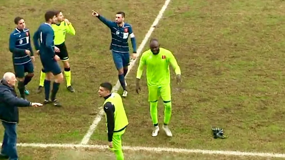 Omar Daffe : « C’est là qu’il m’a répété à quatre reprises "Nègre de merde" »