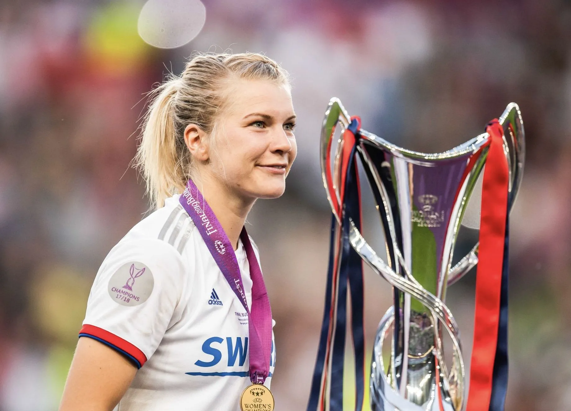 Ada Hegerberg : « Je vis un rêve, je suis plongée dans la performance »