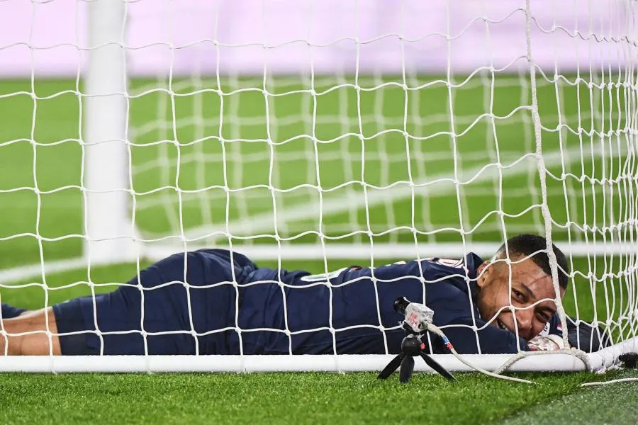 Mbappé : «<span style="font-size:50%">&nbsp;</span>Pas le moment de parler d&rsquo;une prolongation<span style="font-size:50%">&nbsp;</span>»