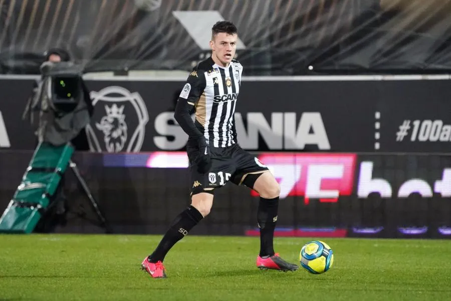 Pierrick Capelle candidat sur une liste aux municipales en Maine-et-Loire