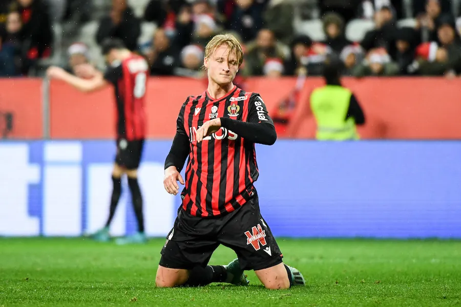 Kasper Dolberg raillé à cause du vol de sa montre