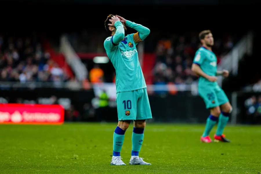 Valence met en échec le Barça de Setién