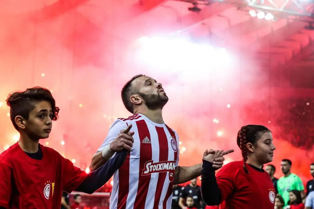 L&rsquo;AEK et l&rsquo;Olympiakos se quittent bons ennemis