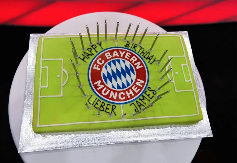 Les anniversaires de footeux, c’est pas de la tarte