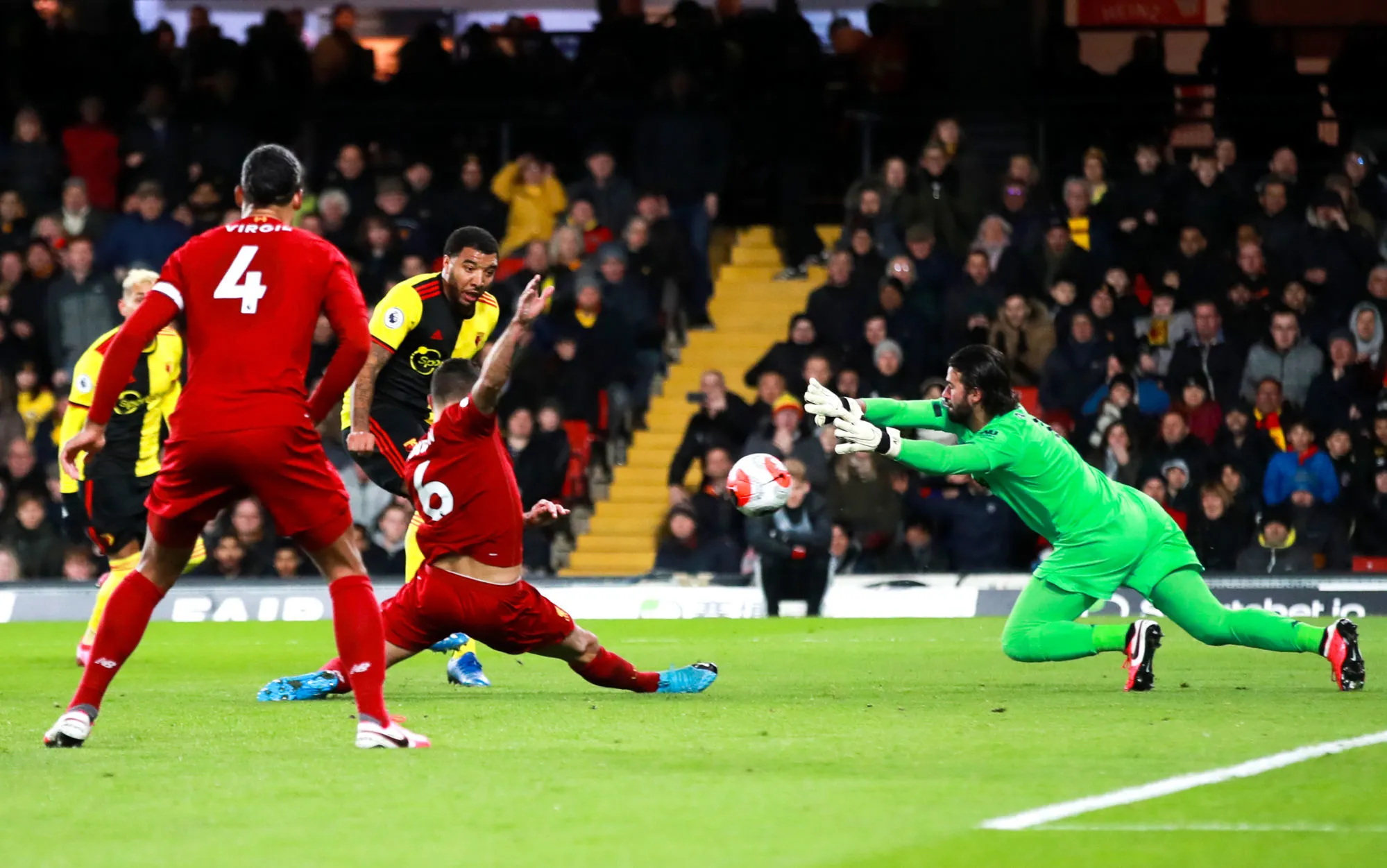 Liverpool, enfin destructible après sa première défaite en Premier League à Watford