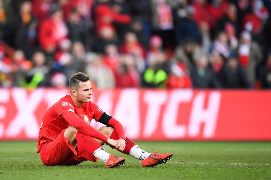 Un tacle assassin pendant un match en Belgique