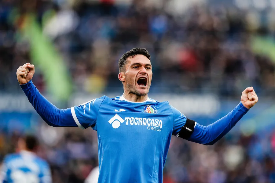 Bon, et si on parlait du vieux Jorge Molina ?