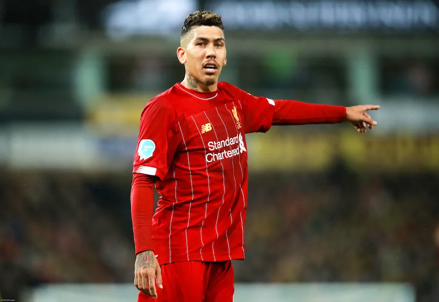 Liverpool plume les Canaries