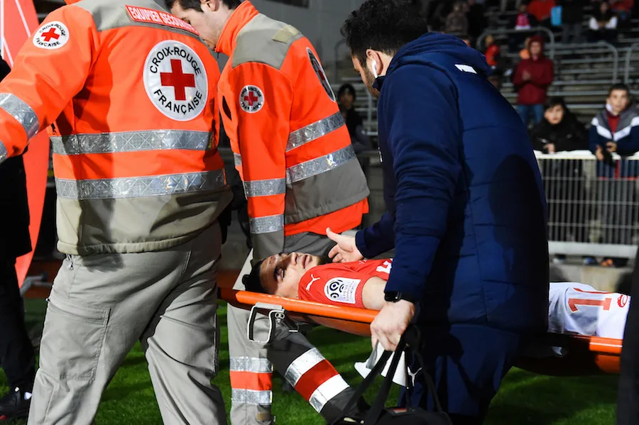 Zinedine Ferhat va mieux après son impressionnant choc