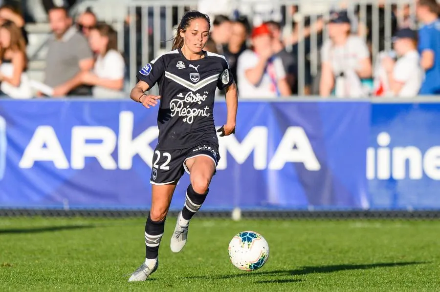 Guingamp-Lyon et Bordeaux-PSG en demies de la CDF féminine