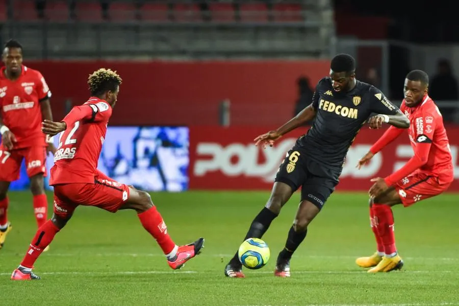 Dijon freine Monaco, Lille enfonce Toulouse