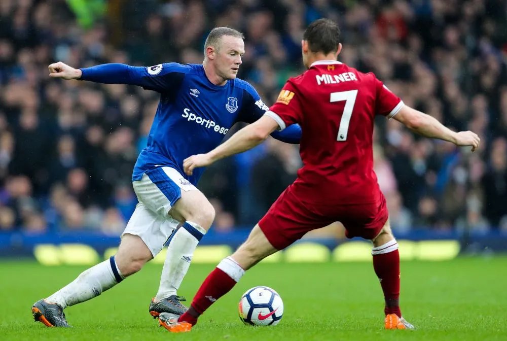 Wayne Rooney : «<span style="font-size:50%">&nbsp;</span>Liverpool doit gagner la Premier League »