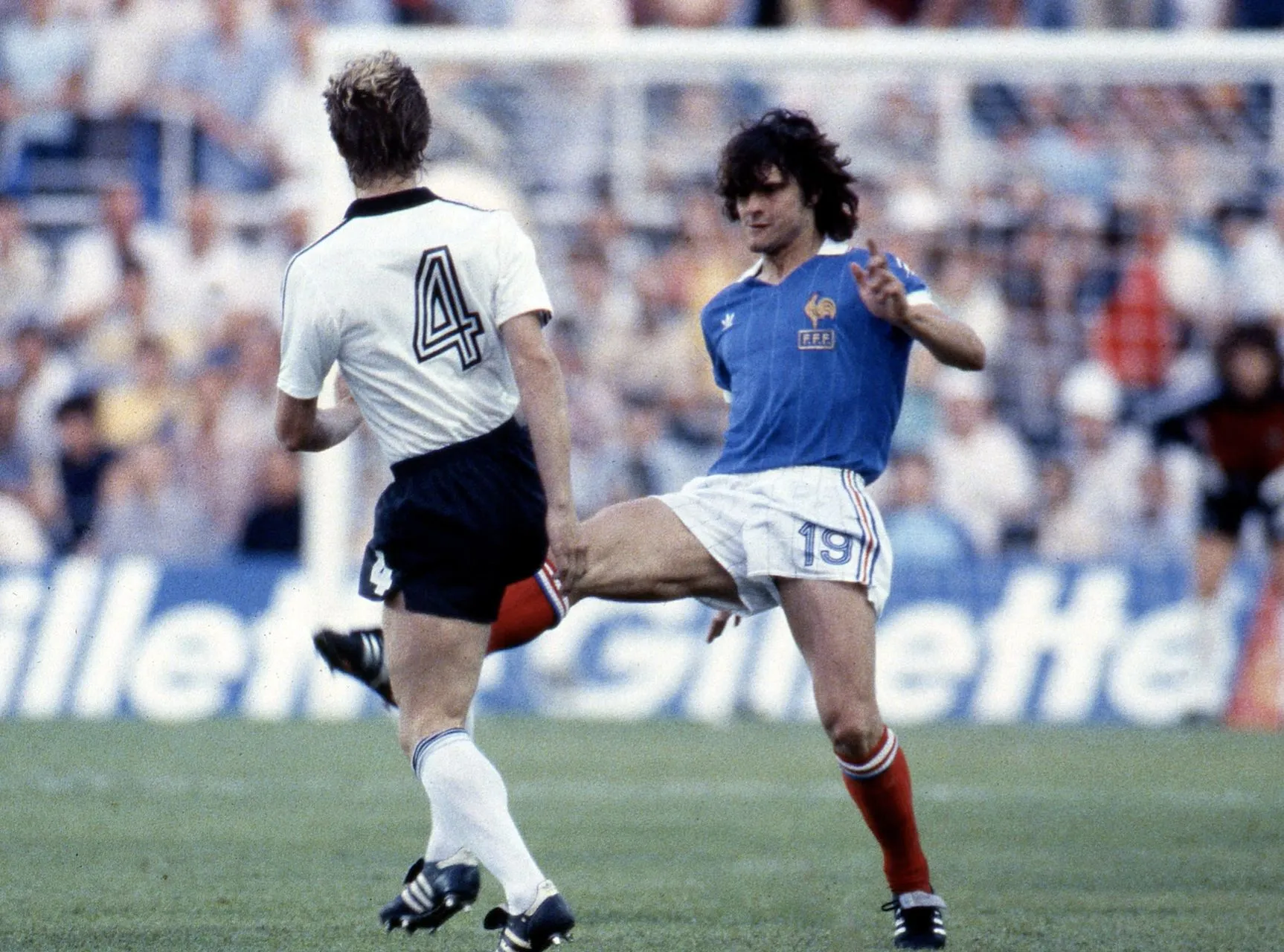 Les notes de la France contre la RFA