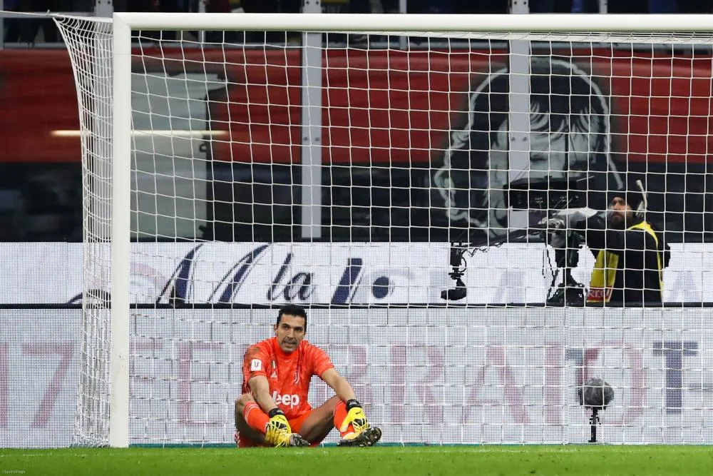 Buffon ne compte toujours pas raccrocher les gants