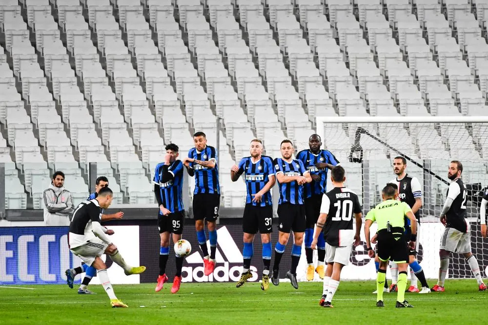 En Italie, sans vaccin pas de stades pleins ?