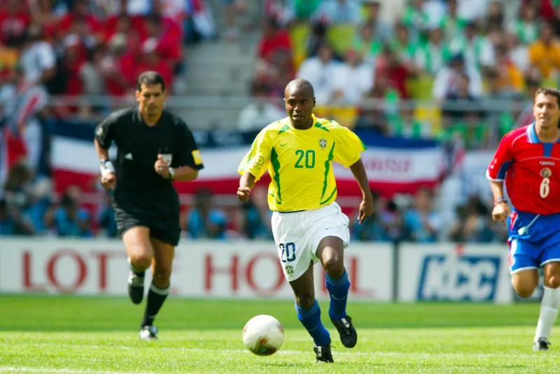 Edilson: «<span style="font-size:50%">&nbsp;</span>À mon apogée, j&rsquo;étais meilleur que Neymar<span style="font-size:50%">&nbsp;</span>»